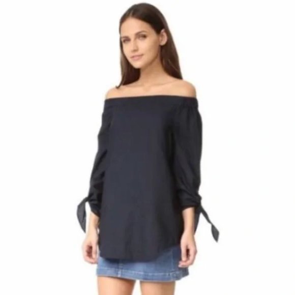NWT Free People Show Me Some Shoulder Chambray Top in Black - Picture 2 of 2
